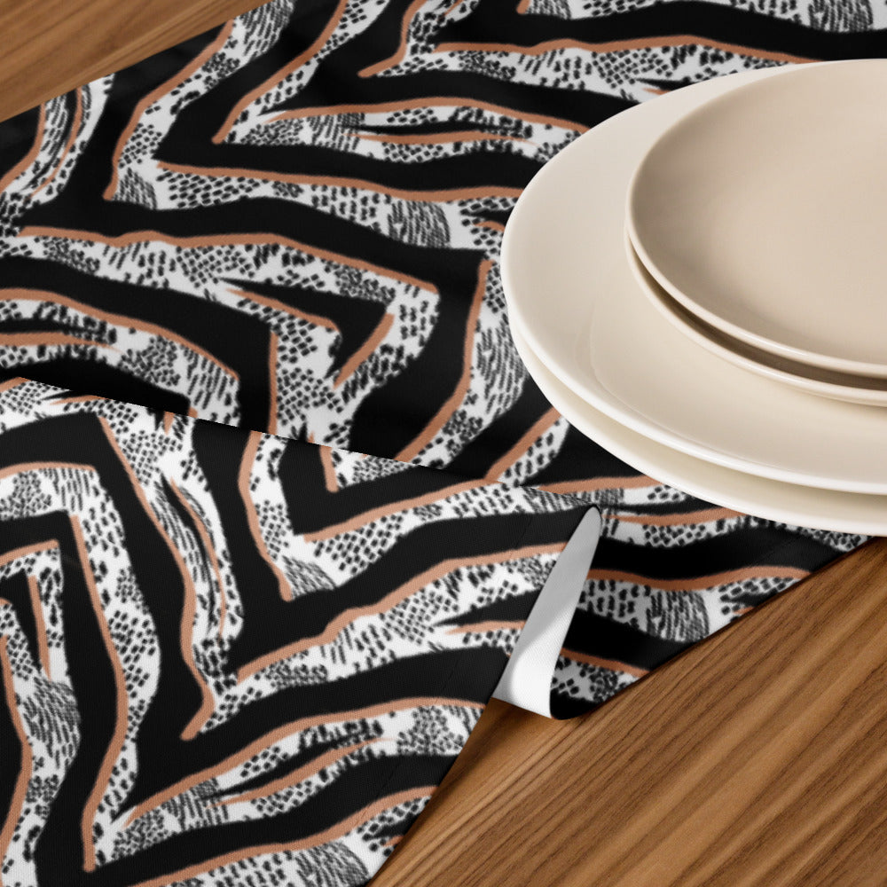 Savannah Stripes Table Runner - Luxe Dining Edition