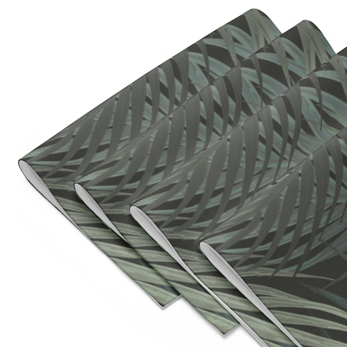 Leafy Luxe Placemat Set – For the Entertainer